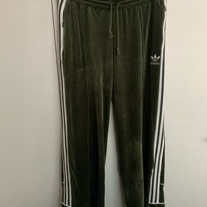 Adidas Valor Sweats! Gorgeous color! Never worn!